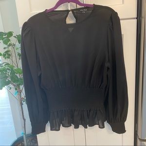 Black blouse NWOT 🖤